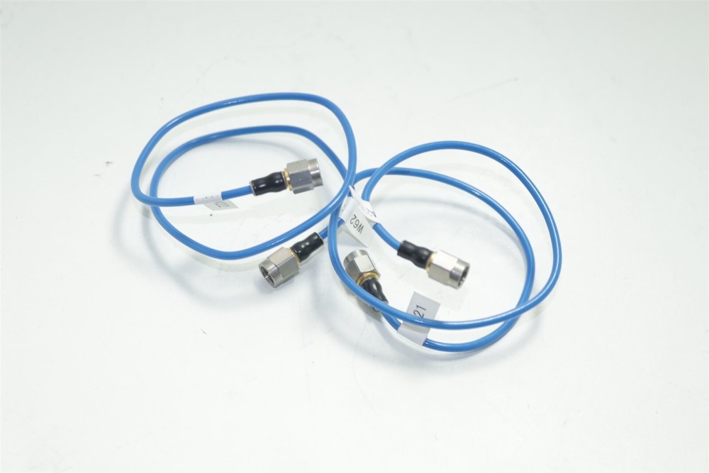 Anritsu MG3700A Vector Signal Generator 250KHz - 3GHz 2 RF Cable