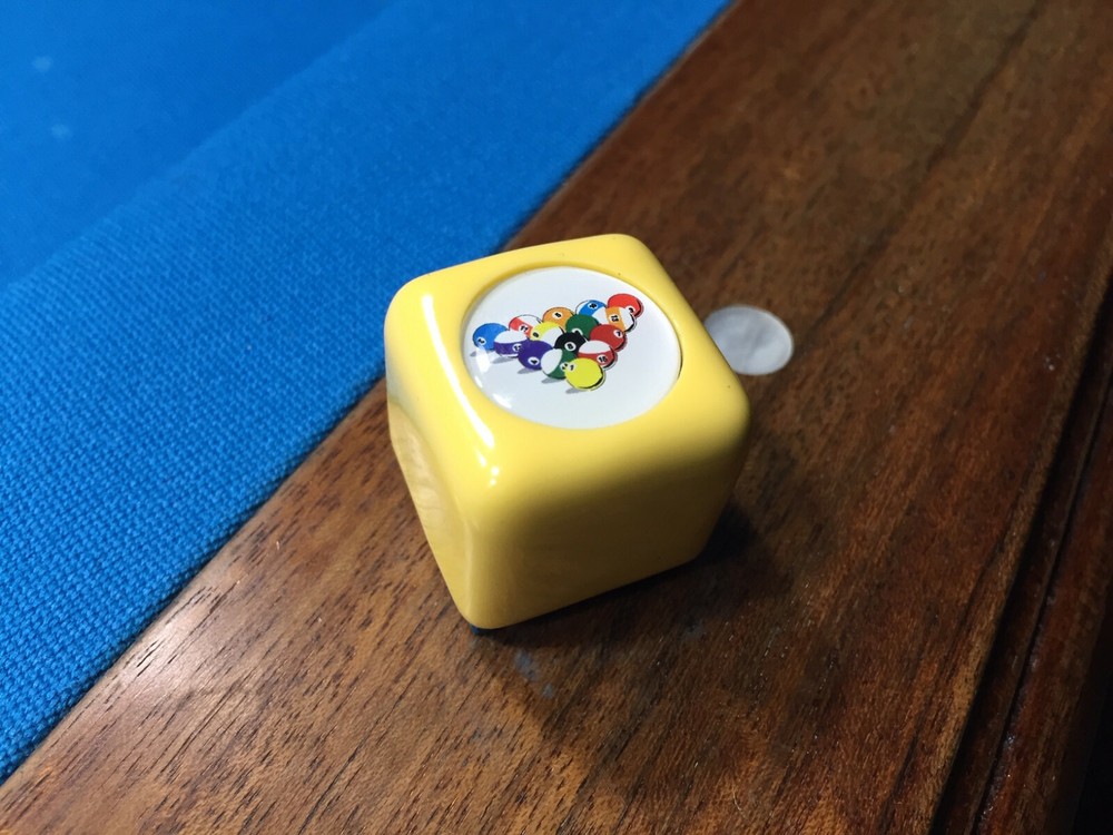 8-Ball Rack Billiard Pool Cue Tip Chalk Holder Table Chalker
