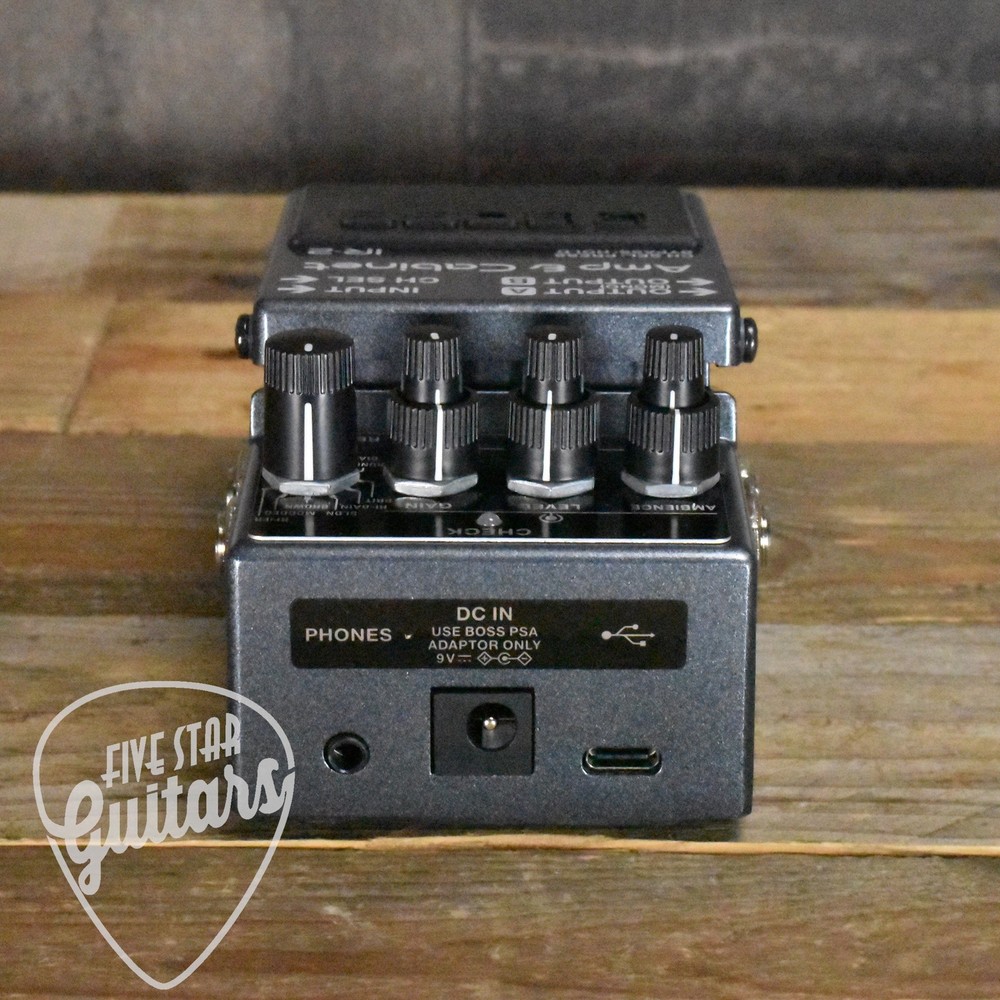 BOSS IR-2 Amp & Cabinet Simulator