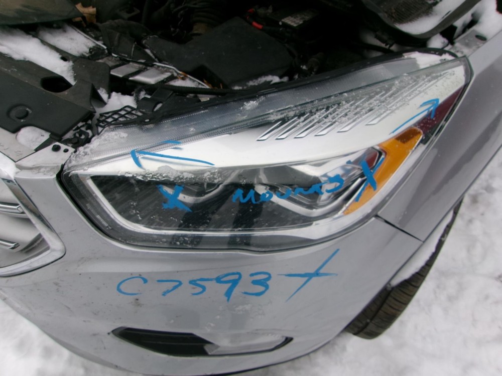 Used Transfer Case Assembly fits: 2017 Ford Escape Grade B