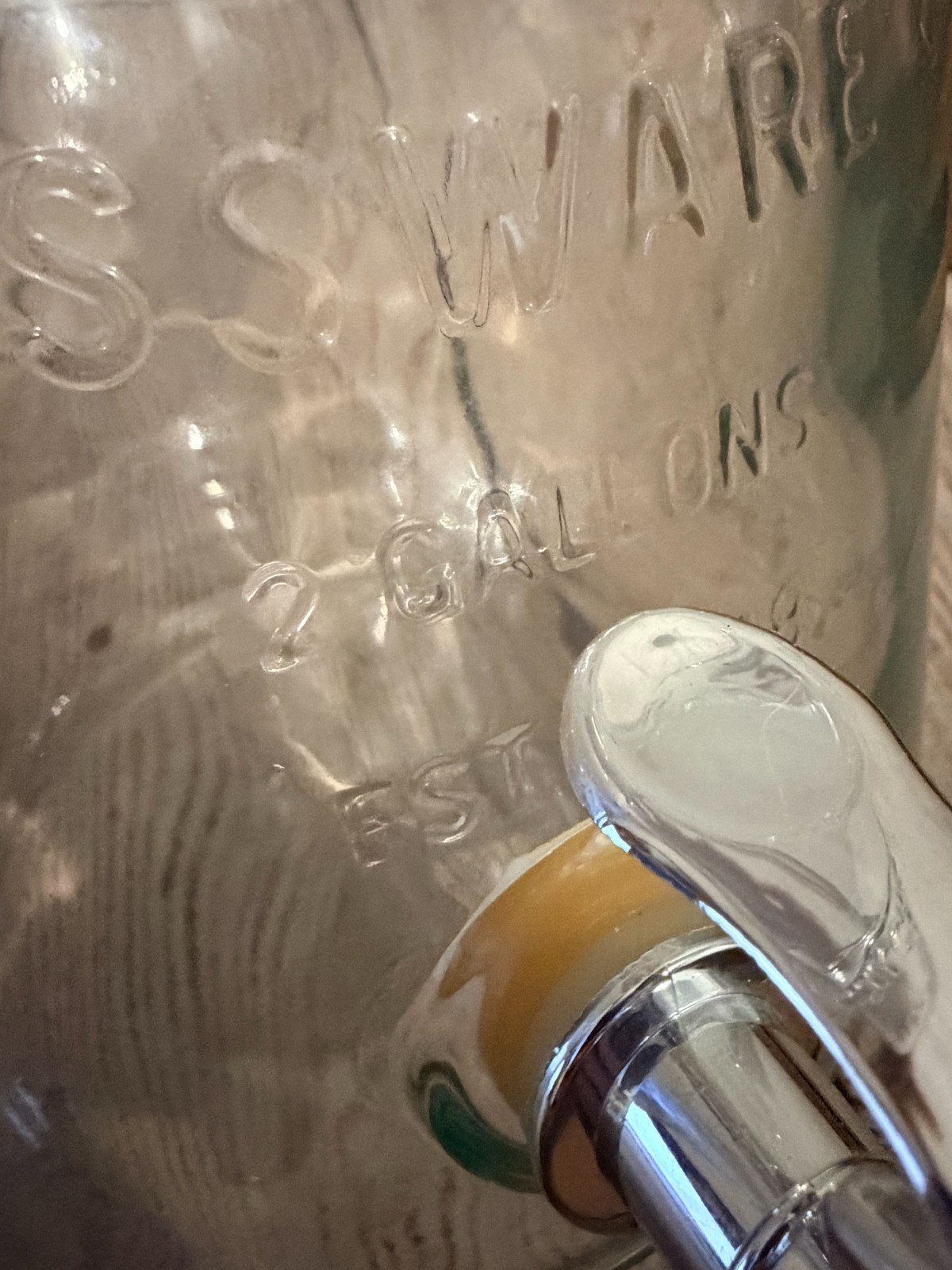 2 Gallon Nantucket Glassware Co Beverage Dispenser Jar With Spigot