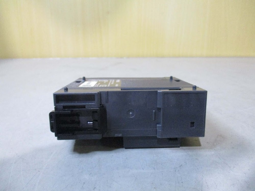 KEYENCE KV-DA40 PLC Analog Output Module USED