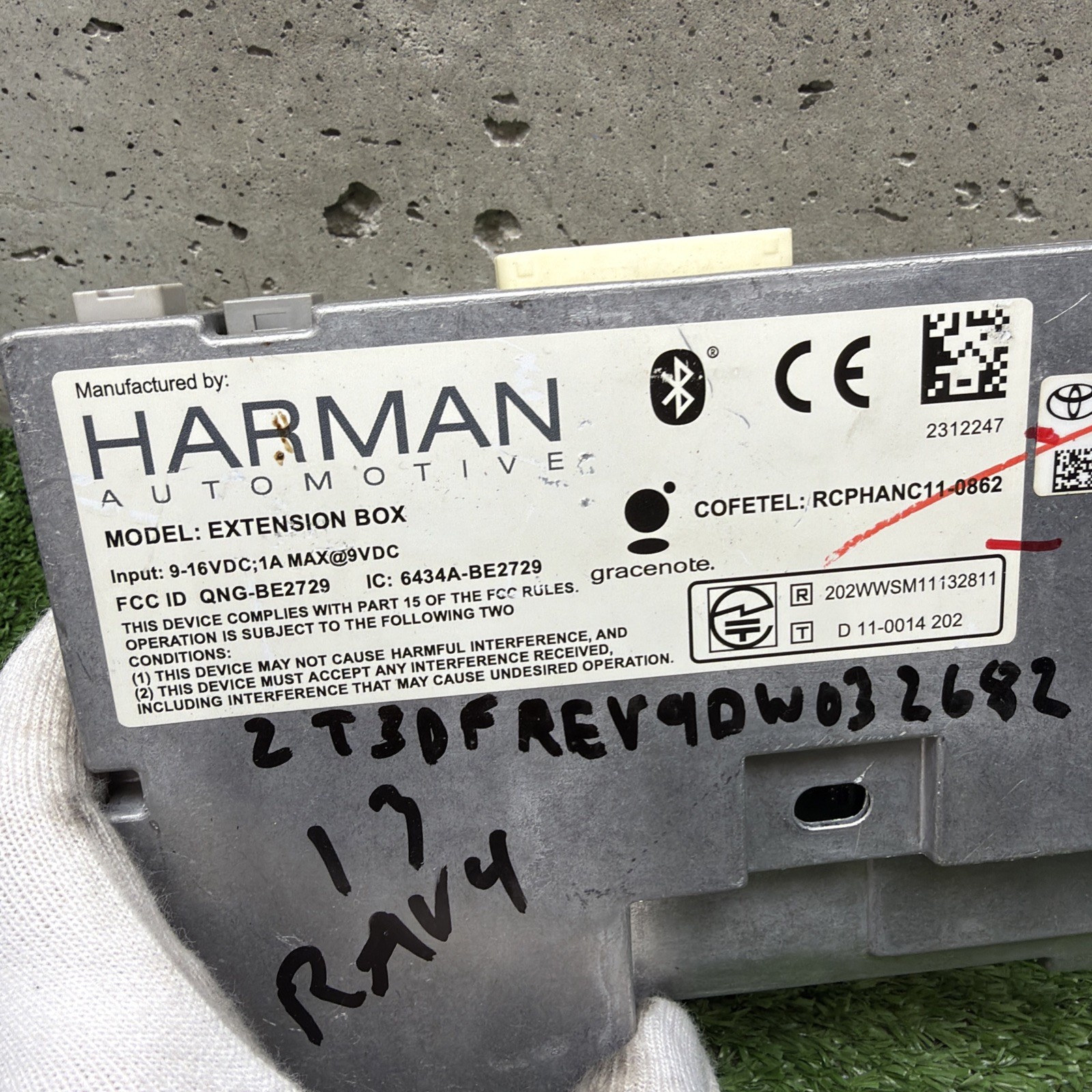 Toyota Harman PT296-47120 BT Extension Box 86100-YY050 -