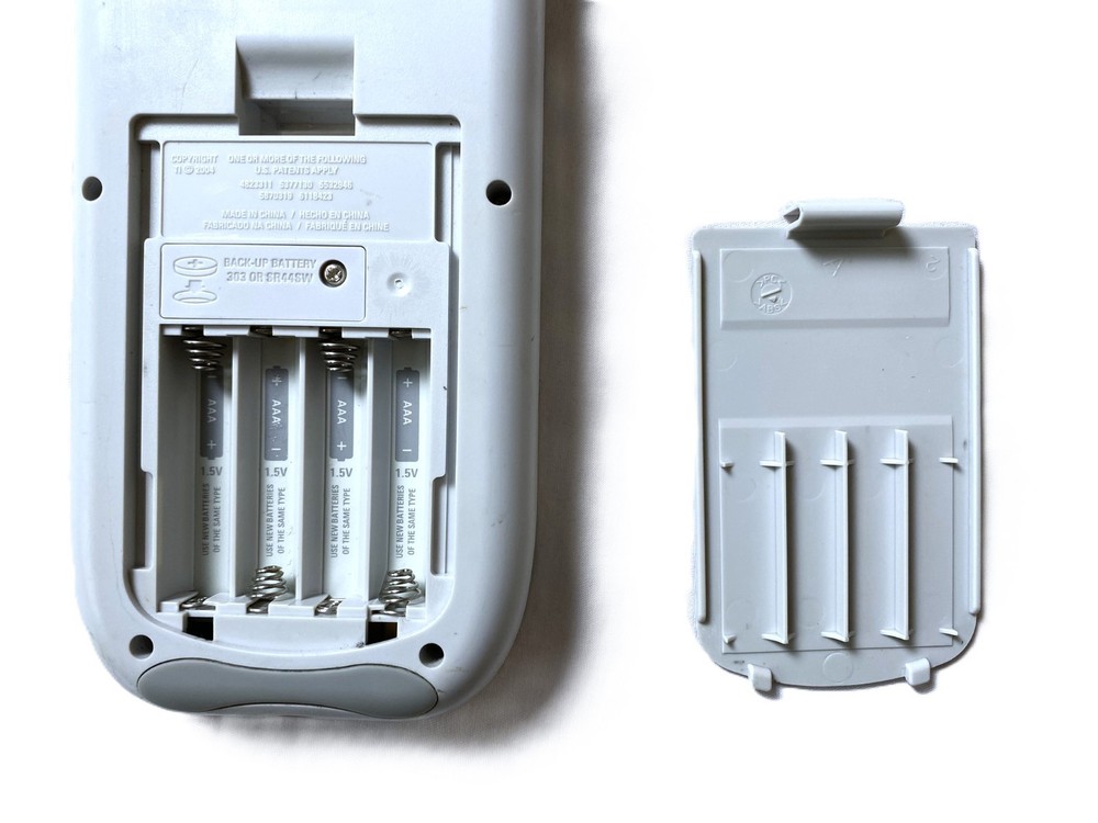 Texas Instruments TI-84 Plus Graphing Calculator - Silver - Tested Working (B)