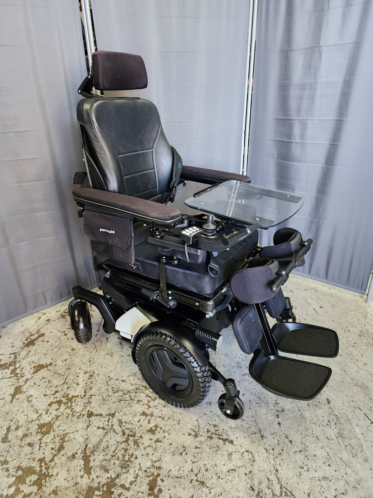 Permobil F5 VS Verical Stander 14" Seat Lift, Recline, Tilt, Leg, Lights 7.5MPH