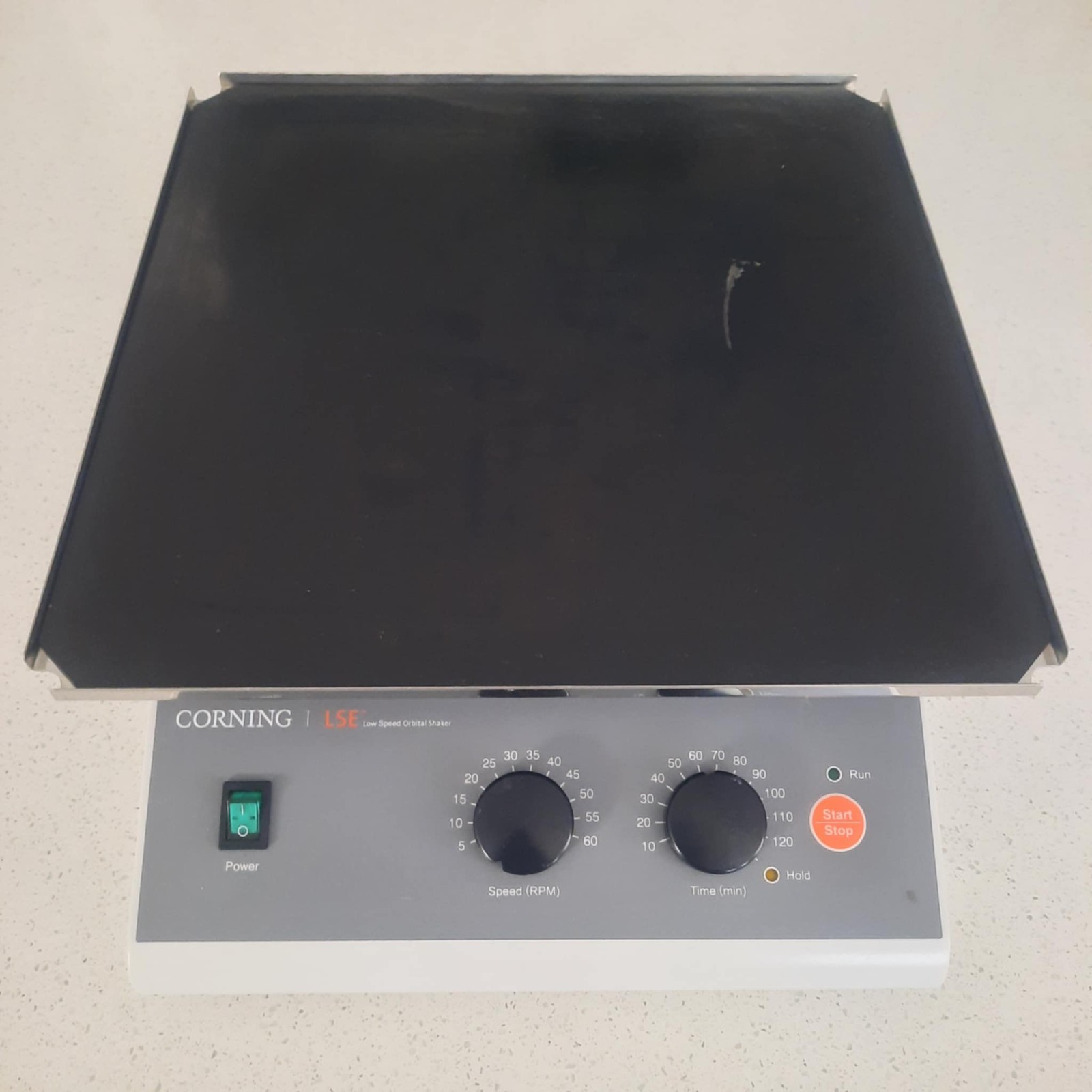 CORNING LSE Corning 6780-FP LOW SPEED ORBITAL SHAKER