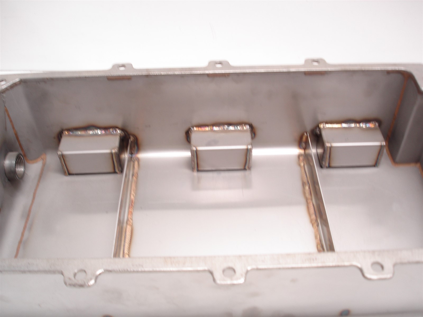 NEW NASCAR HENDRICK ENGINES. GM R07 R07.2 CHEVY STAINLESS STEEL DRY SUMP OIL PAN