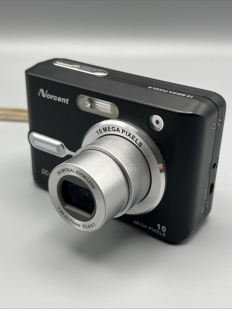 Norcent Digital Camera DC-1020 With Case Tested and Working
