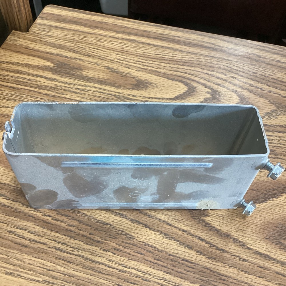 Wiremold H302 Walkerduct Underfloor Duct