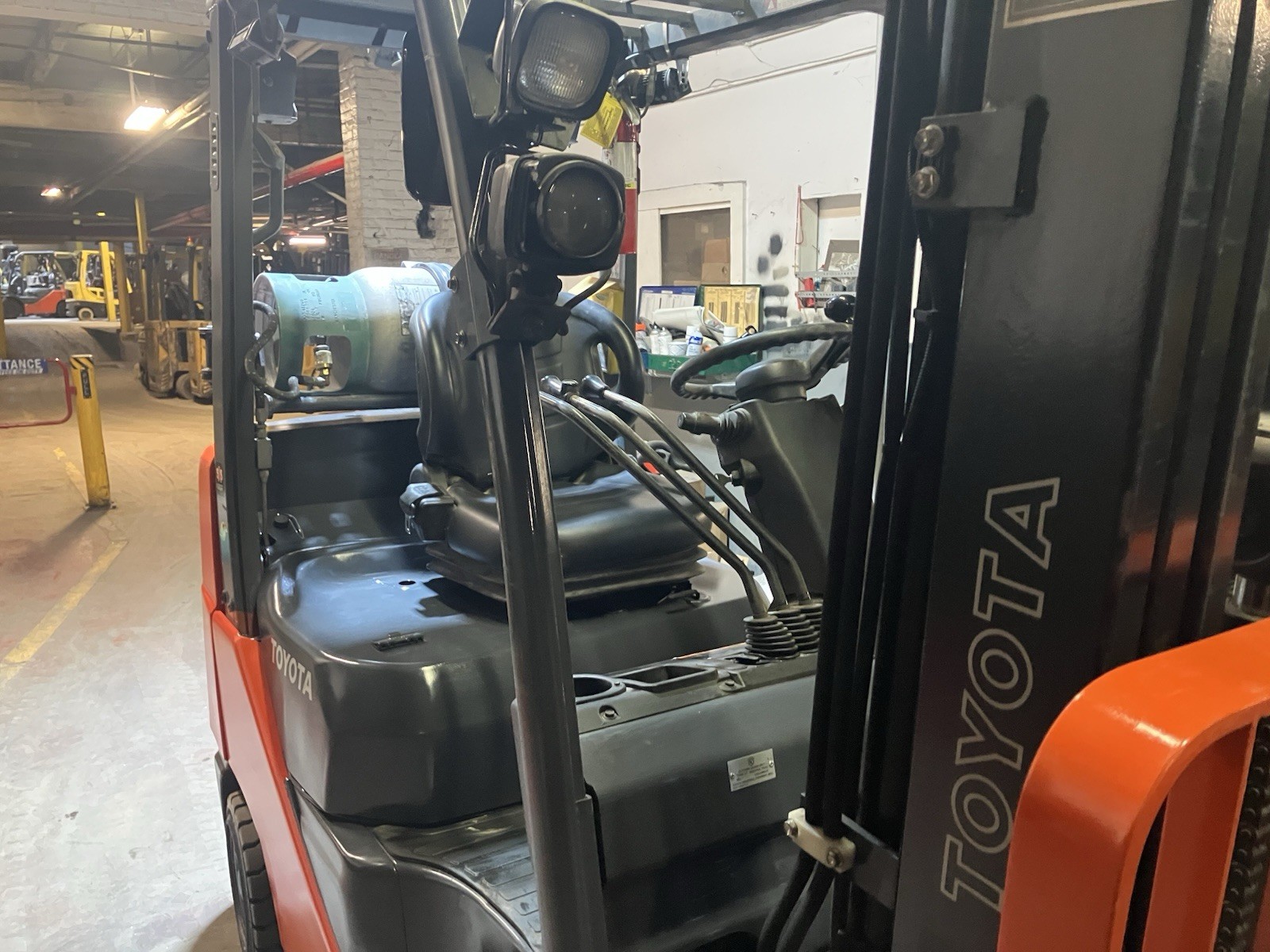 2020 Toyota 5000 LB Forklift With SS and Triple Mast