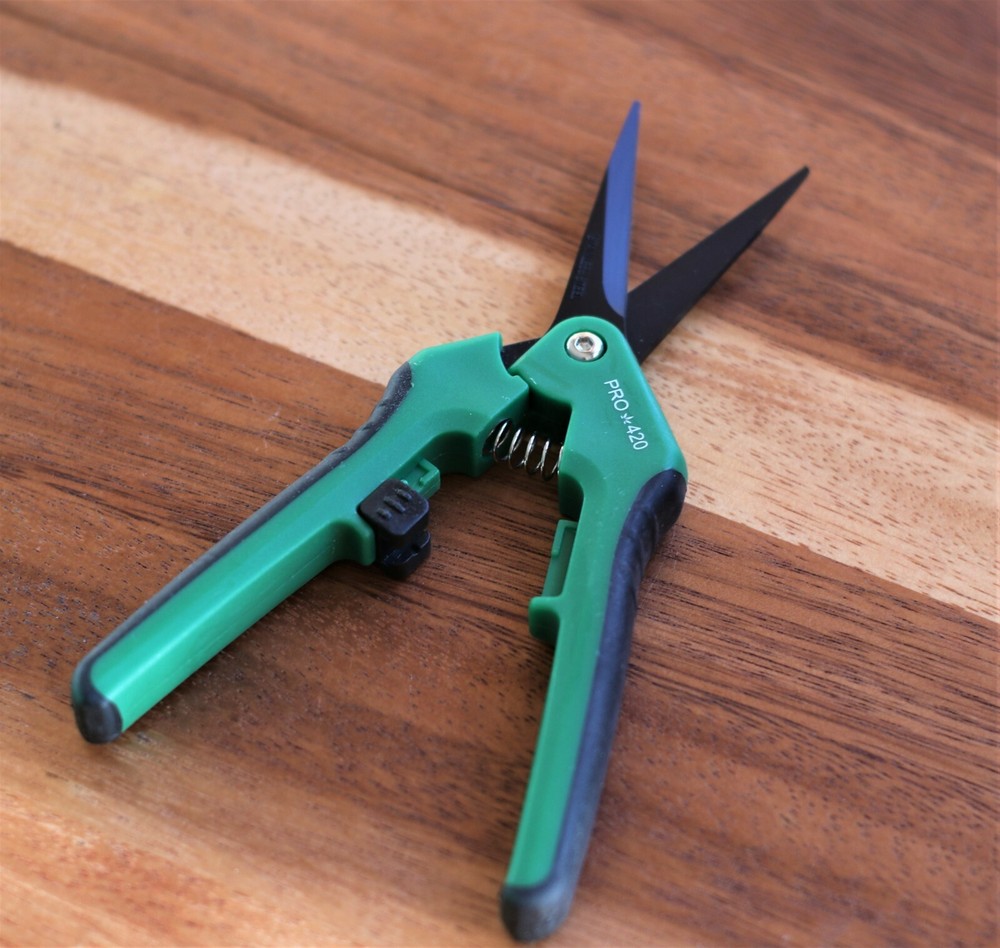 PRO 420 Spring Loaded Scissors- Prune- Trim- Harvest- Professional Grade Shears