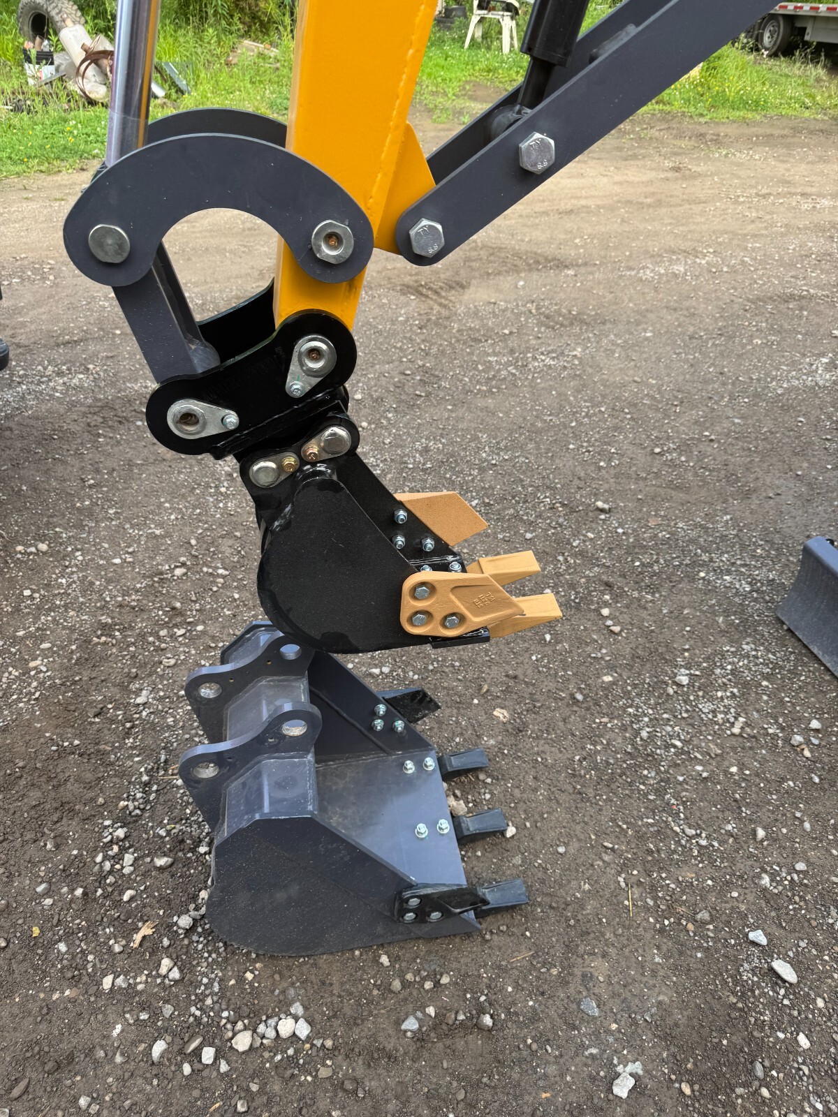 Adapter for AGT QNT30 QNT50 Bobcat to fit 25MM Attachments- Custom MADE IN OHIO!