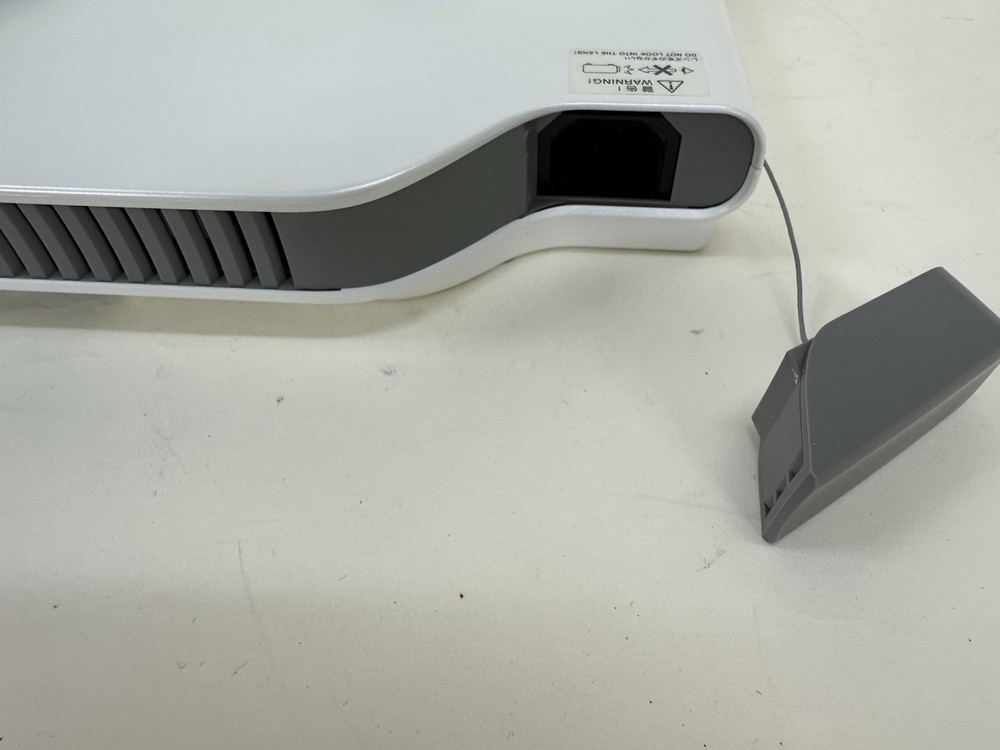 Casio Data Projector XJ-A240V HDMI Computer Connection Remote