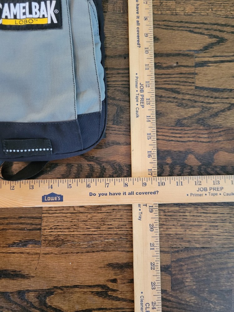 Camelbak Lobo Black Grey Hydration Backpack Camping Cycling Backpack w/ Bladder