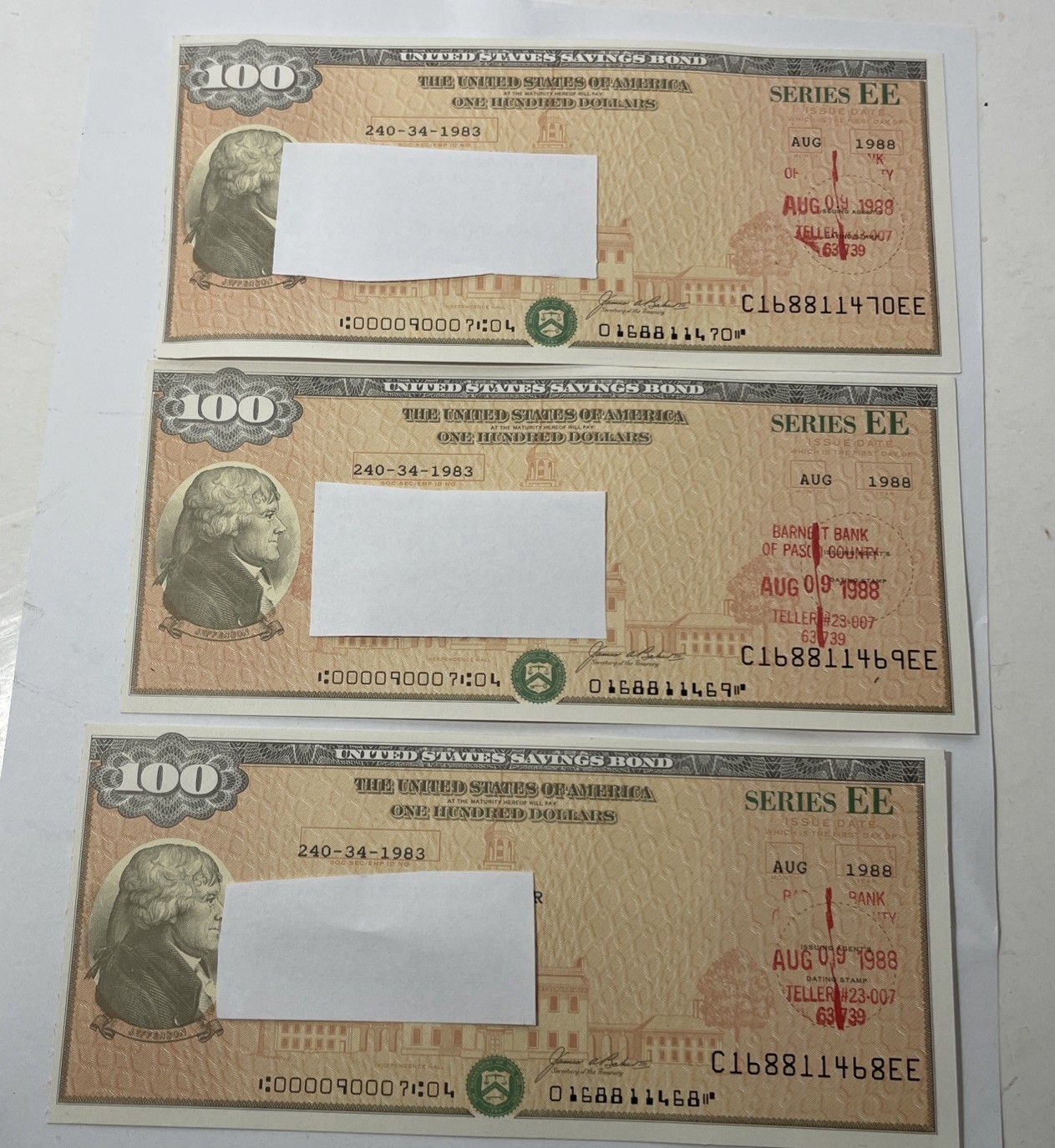 US 1988 Savings Bond Series EE $100 Dollar Jefferson Unsigned Lot 3 Consecutive