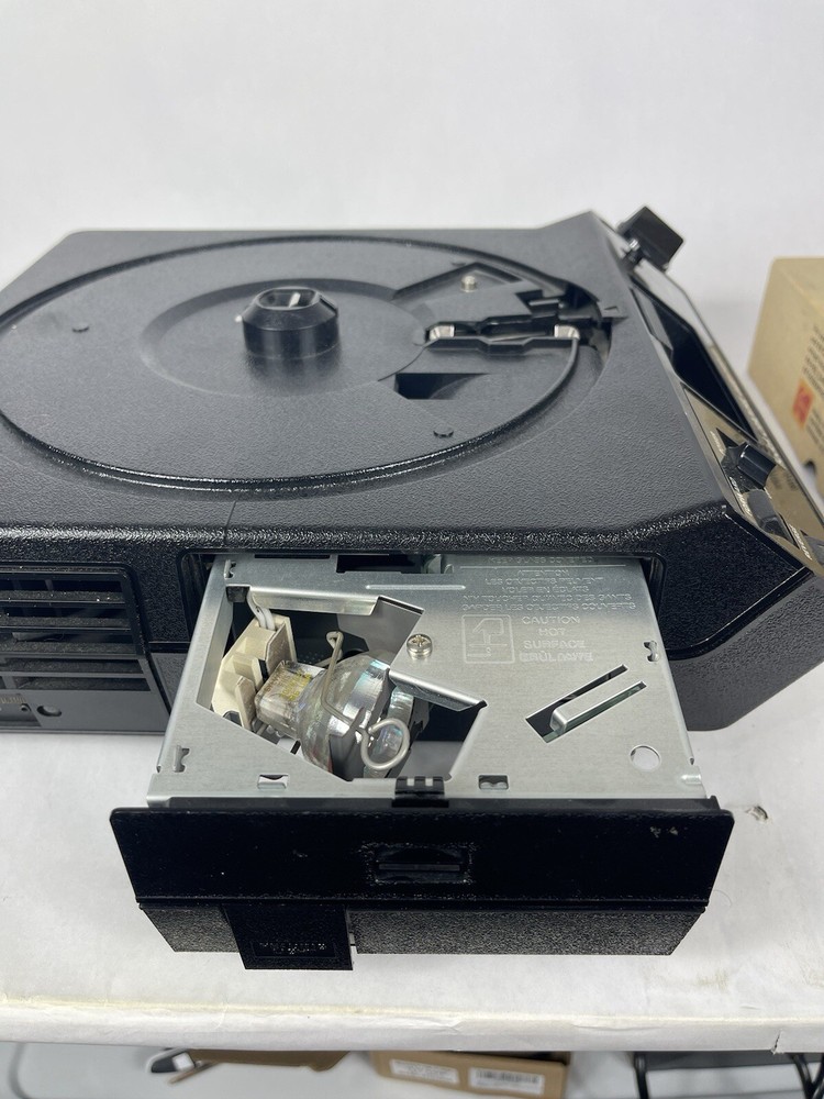 Kodak 4400 Carousel Slide Projector Bundle Remote Tray Slides Tested Working