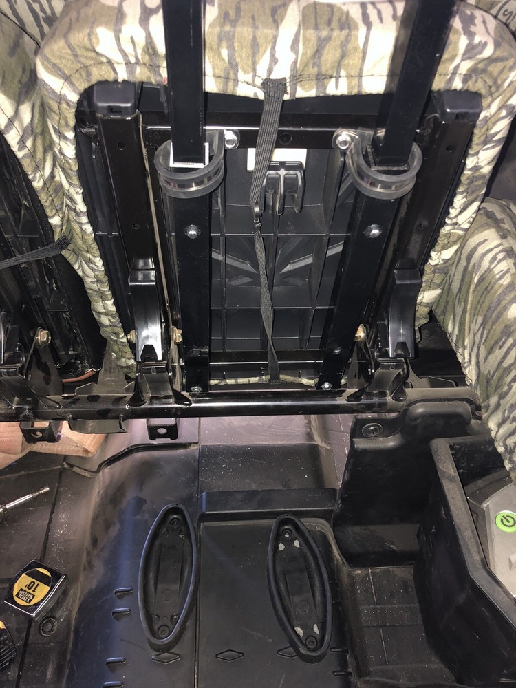 Can Am Defender Extendable Gun Rack / Mount - Middle Seat