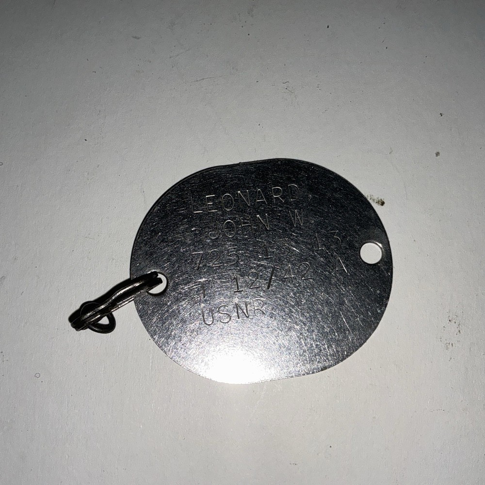 WW2 WWII USNR dog Tag