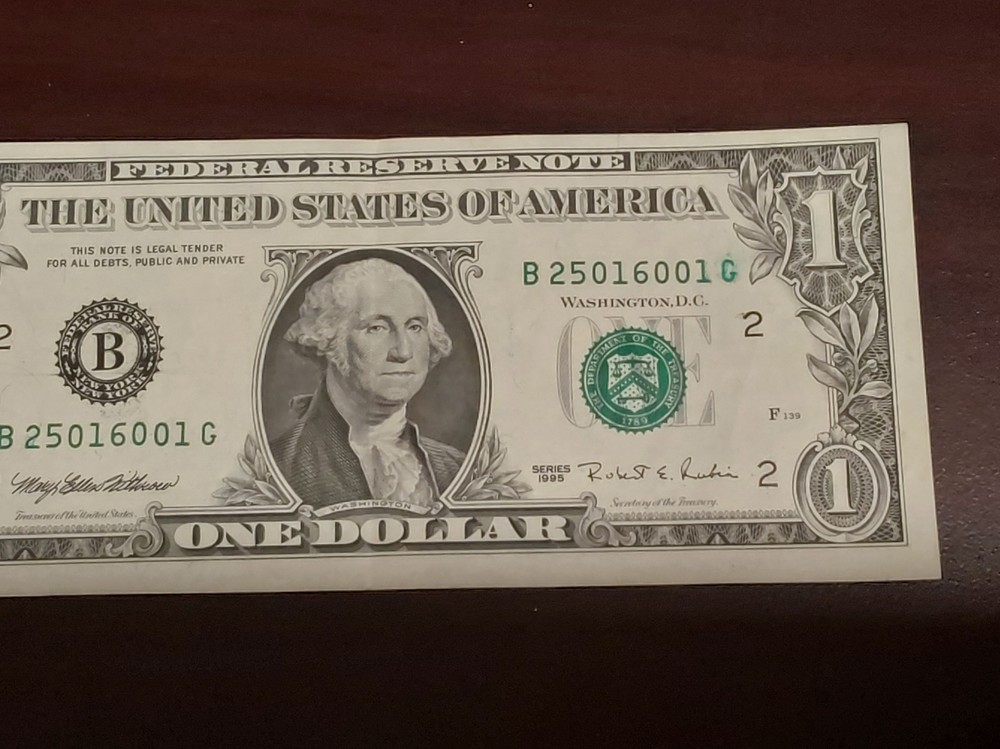 1995 $1 Bill - REVERSE Cutting Error / Misaligned Cut - High Grade! Choice AU