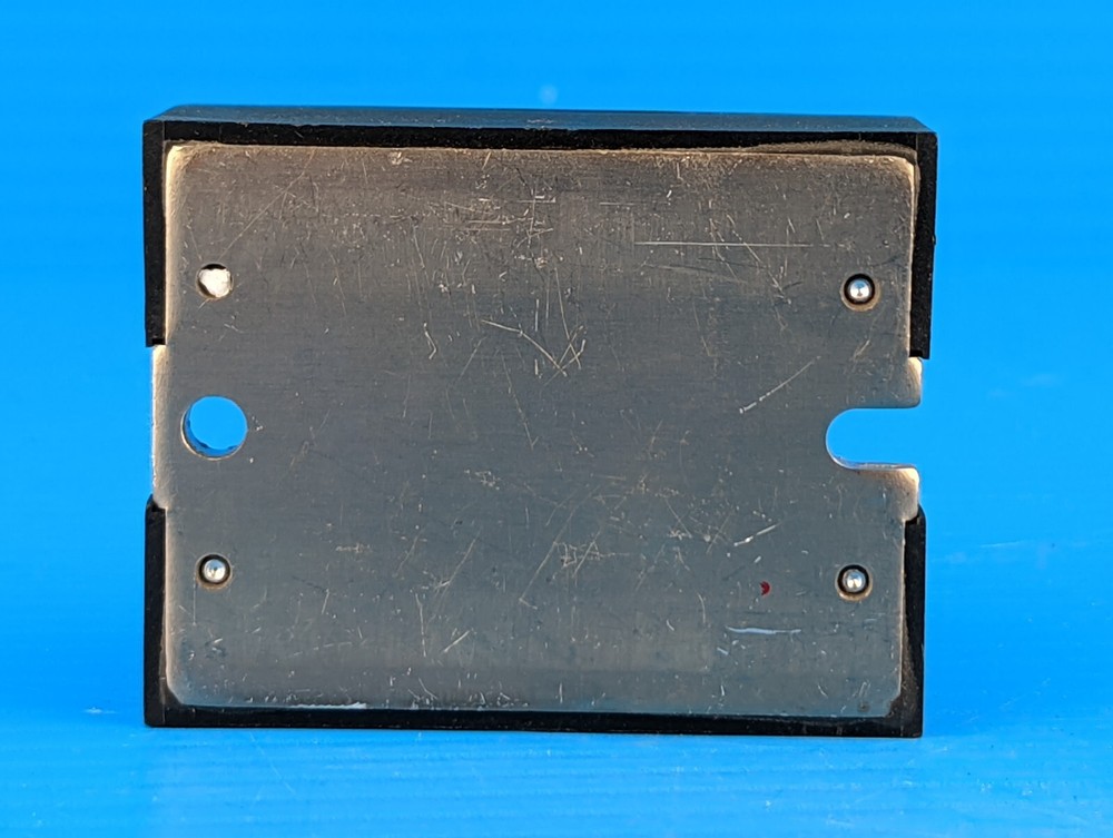 NEW Crydom SMR2450 Solid State Relay, 240VAC, 50A