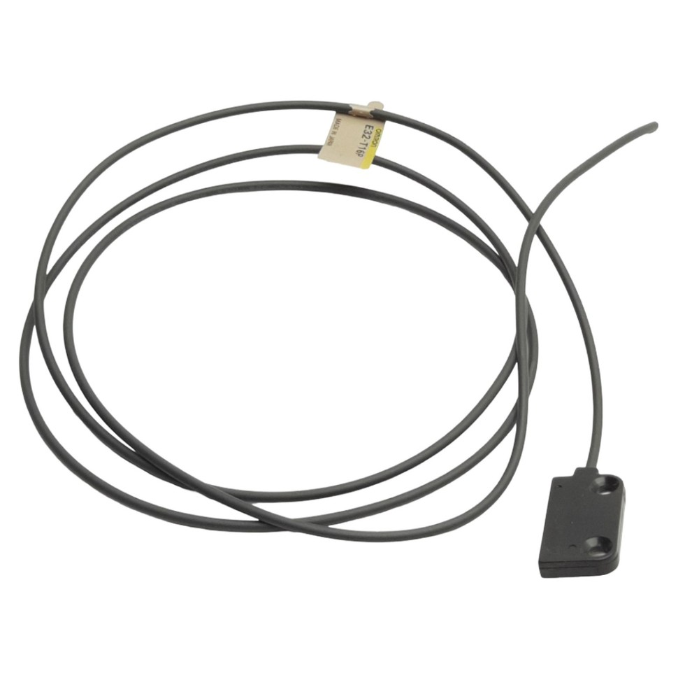 Omron E32-T16P Photoelectric Sensor, 11mm Range, Through Beam, Side Sensing