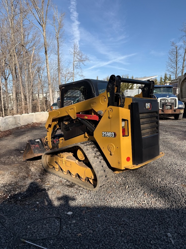 2022 Caterpillar 259D3 Skid Steer Loader Open Cab