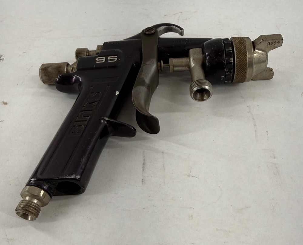 Binks Model 95 Spray Gun (7150)