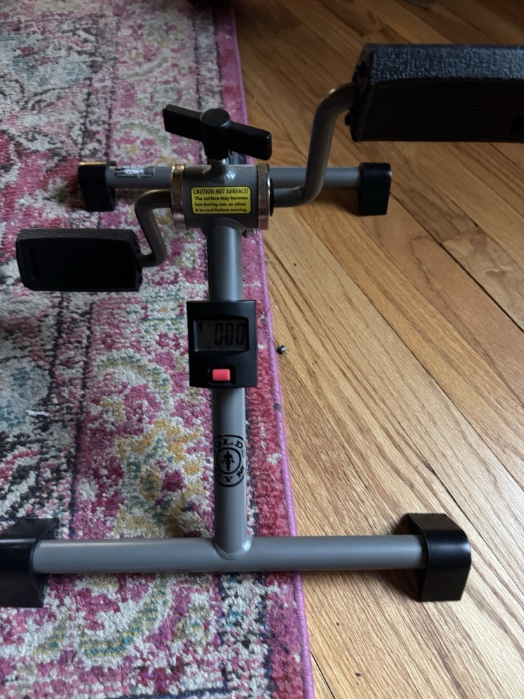 Upper and Lower Body Cycle Trainer w/Timer