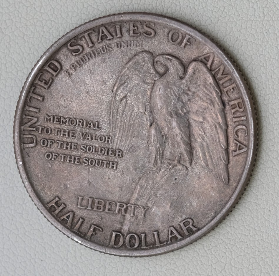 1925 50C Stone Mountain Commemorative Silver Half Dollar /D1