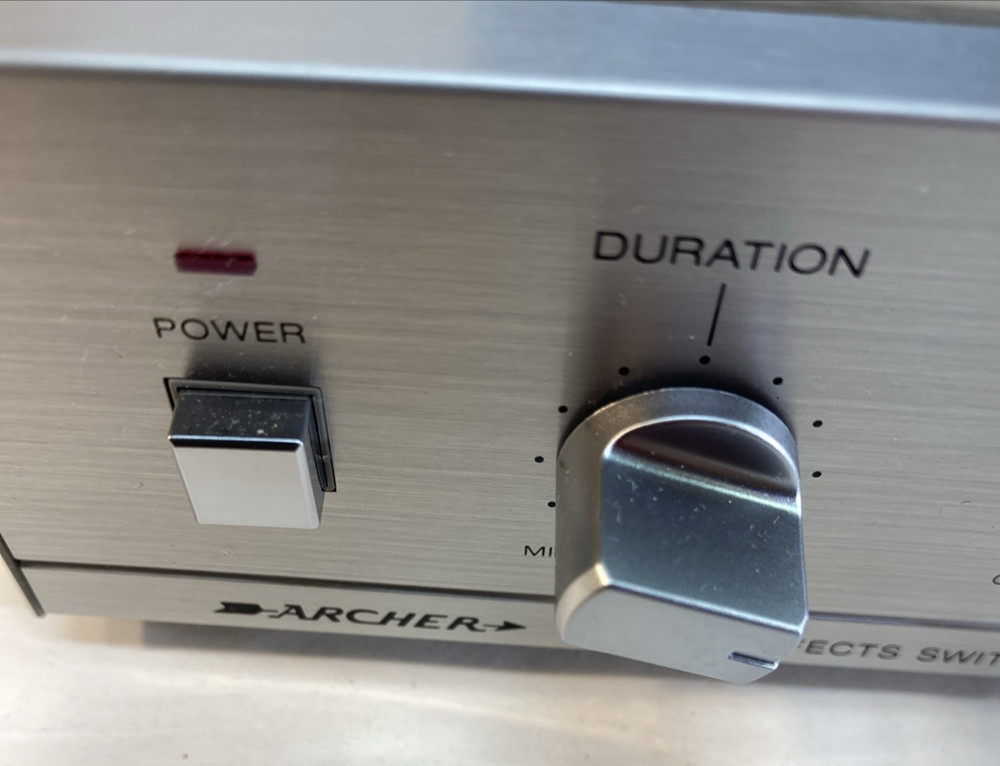Archer Video Processor Model 15-1272A Radioshack Analog VHS Enhancer