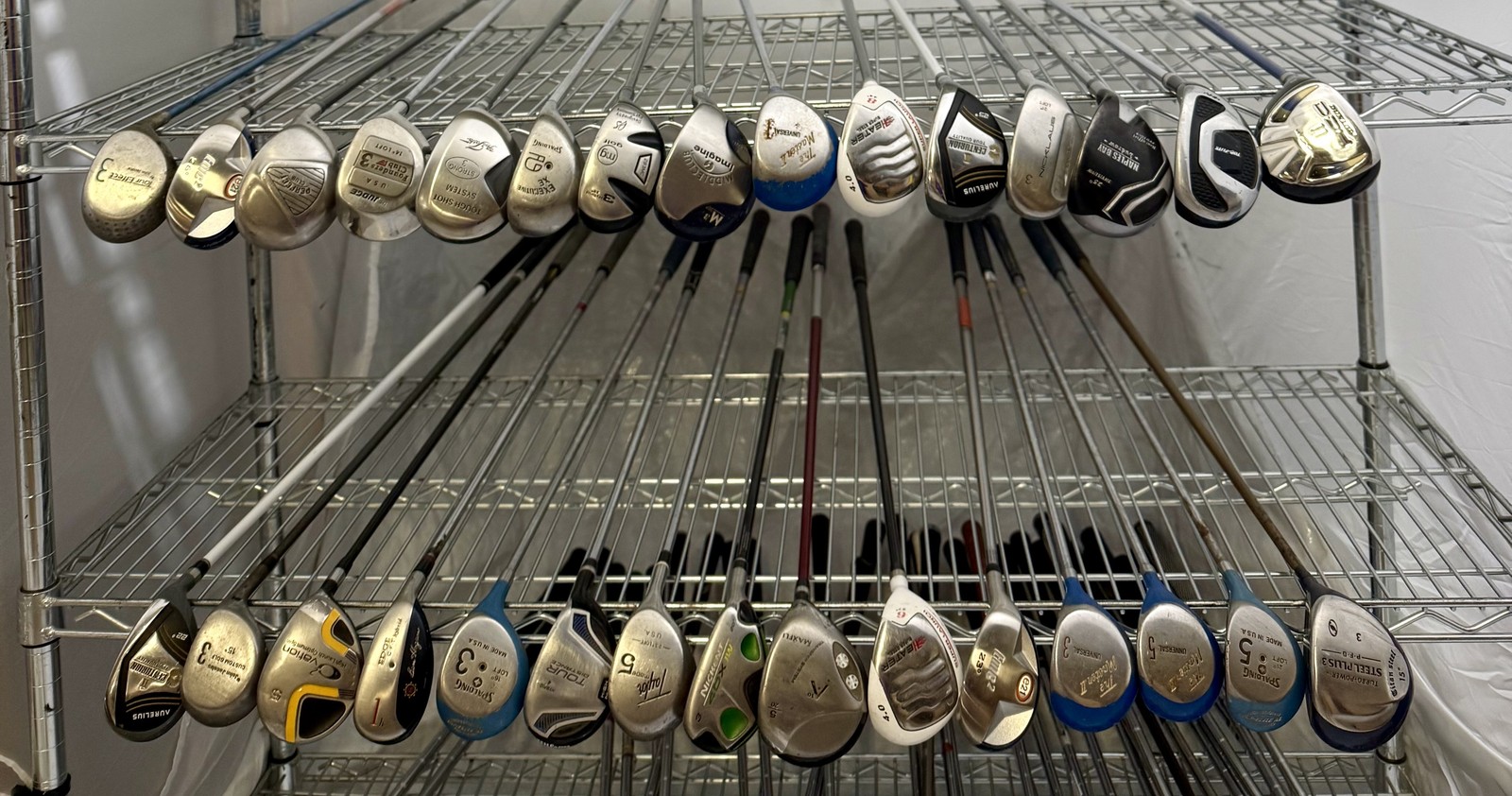 Wholesale Lot of 30 Golf Clubs - Assorted Fairway Woods and Hybrids