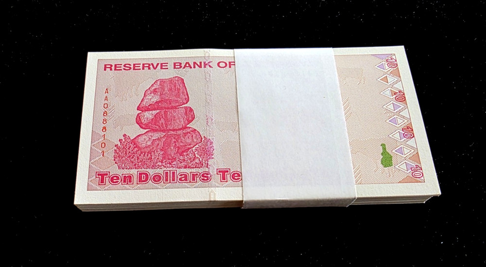 100 x Zimbabwe 10 Dollars  AA 2009 Banknotes P94 -UNCIRCULATED