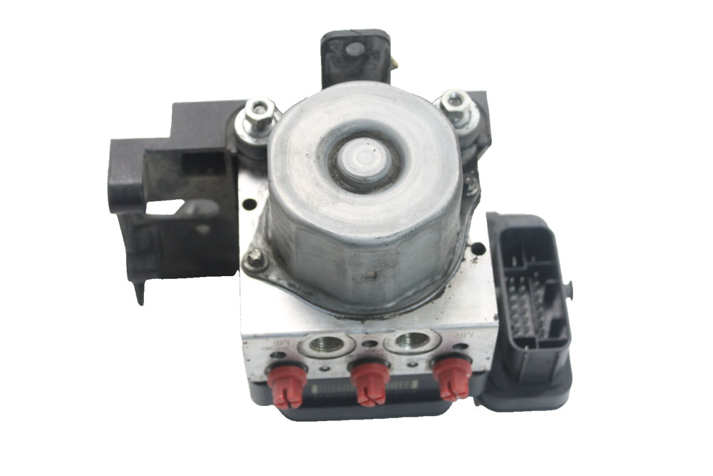 2016 Harley  Ultra Limited FLHTK ABS Brake Pump Module Control Unit Box