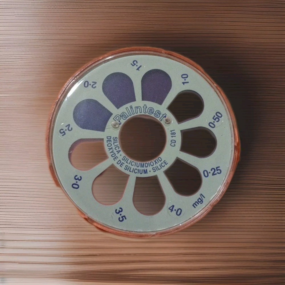 Palintest Comparator Kit - Water Testing Device with 3 Color Discs