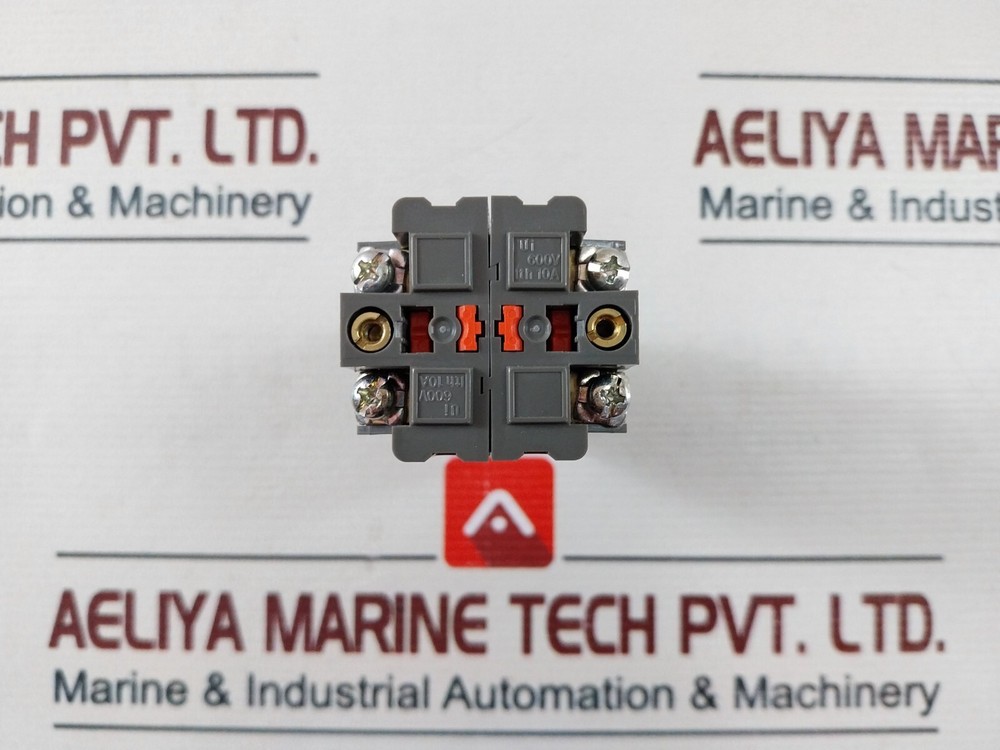Idec ASN205S Selector Switch 600V 10A