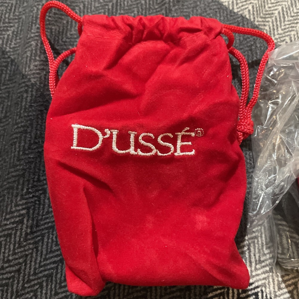 NEW D’usse metal ice cube With Pouch