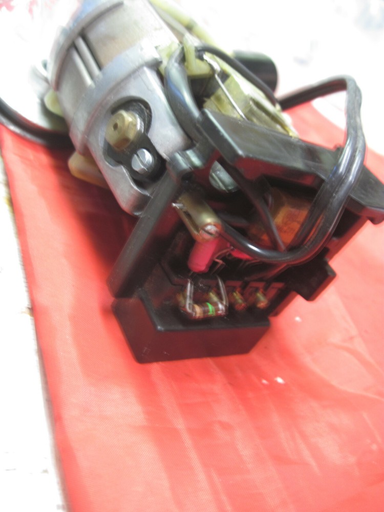 Viking Husqvarna 6370 Sewing Machine Motor Light Socket On/Off Switch