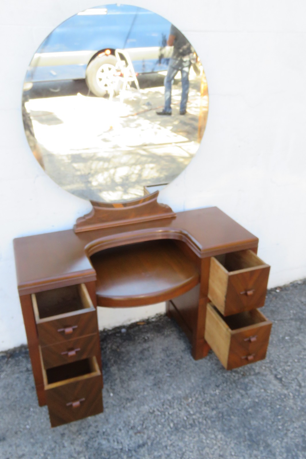 1920s Art Deco Vanity Makeup Table 6157