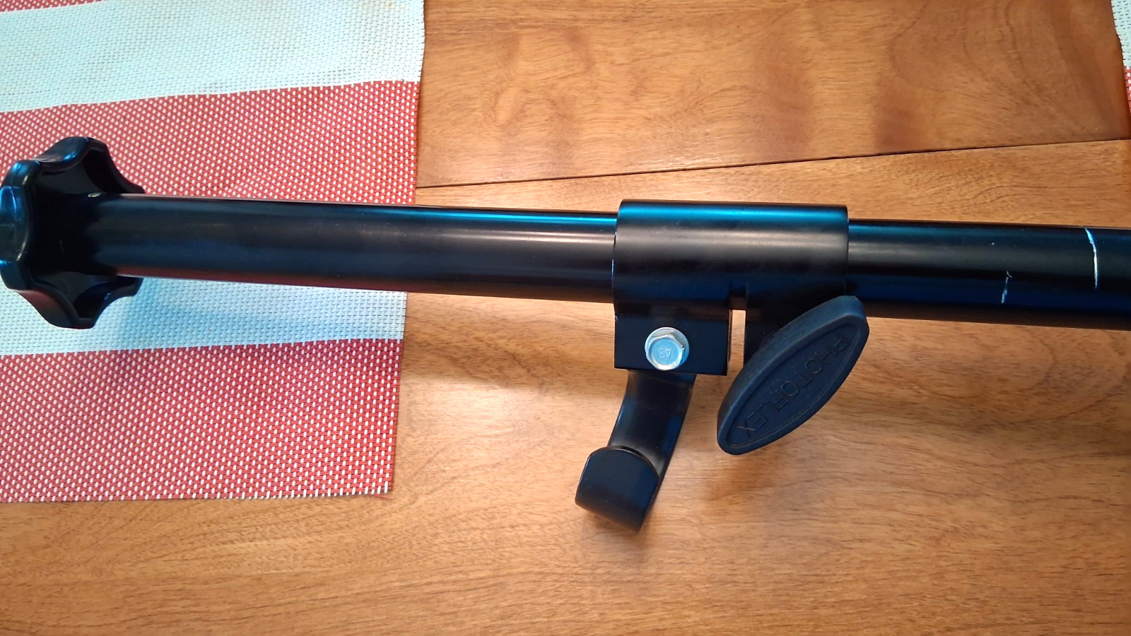 PhotoFlex Professional Boom Arm or Light Stand Extension - Looong - LOOK