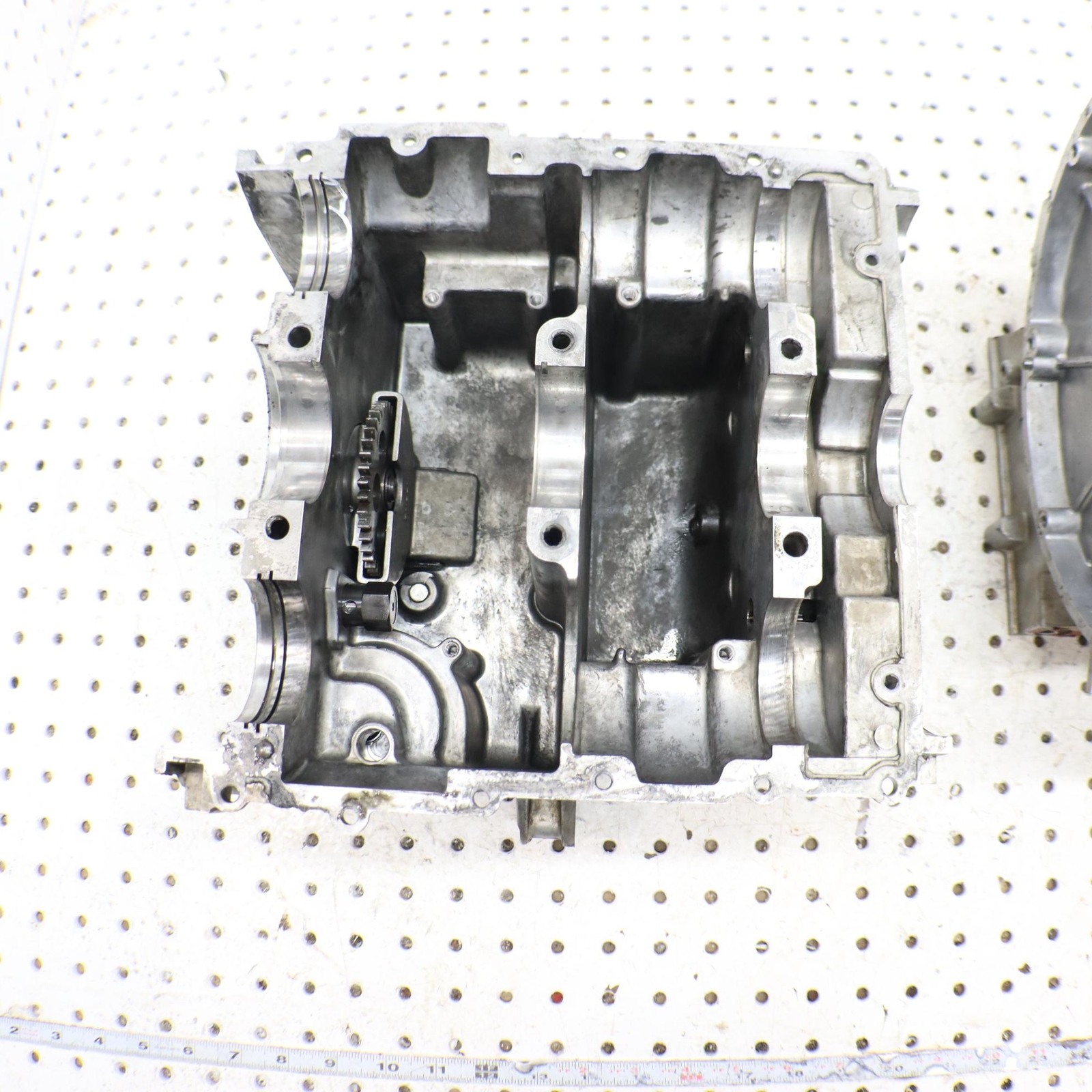 POLARIS SPORTSMAN XP 850 CRANKCASE ENGINE CASE 2204054; 2204957; 5632167 CORE