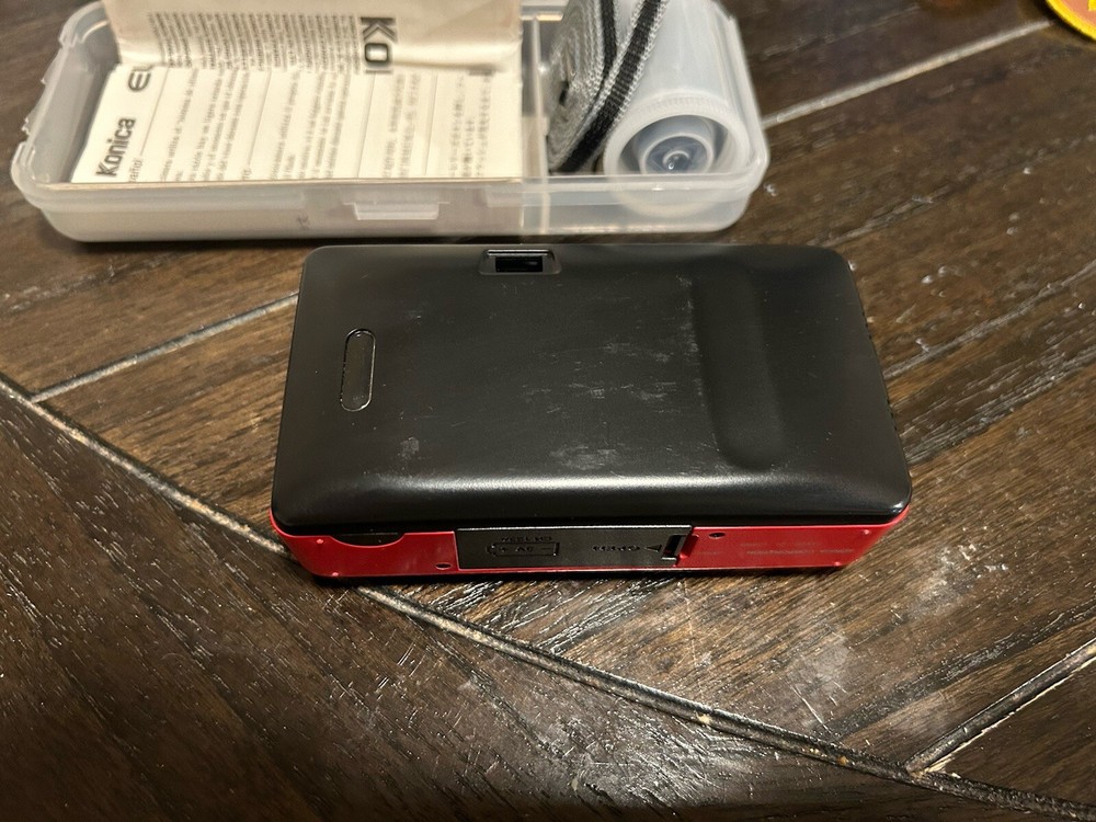 Konica U-Mini 35mm Camera - Red W/ Case RARE