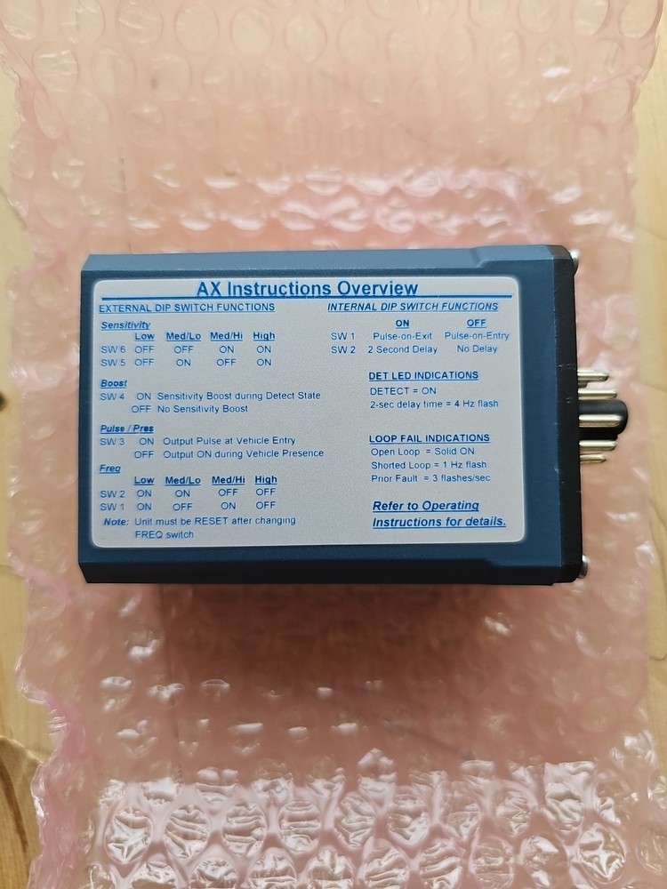 RENO A & E Model AX-4 single-channel vehicle detector.