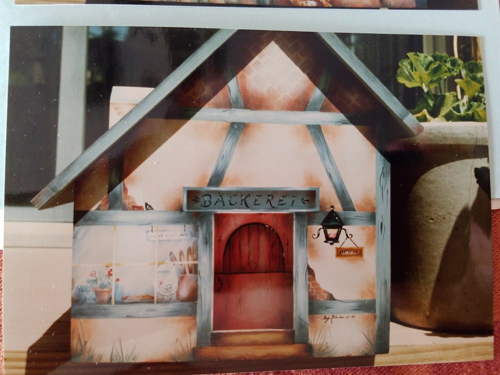 SONJA RICHARDSON 1990 TUDOR BAKERY BREAD BOX PAINTING PATTERN