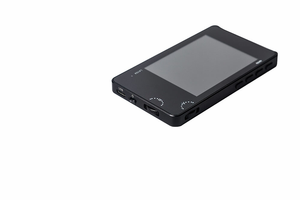 Digital Logic Analyzer LA104 USB Mini 4 Channels 100MHz Max Sampling Rate V4C2