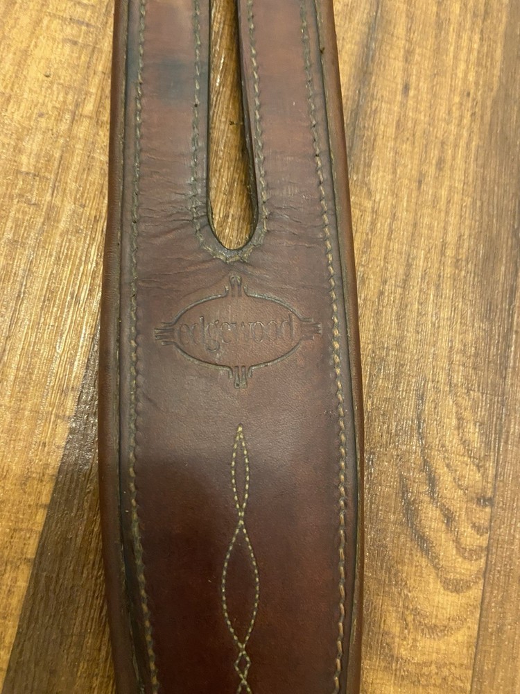 Edgewood Leather English Girth 52” Brown EUC
