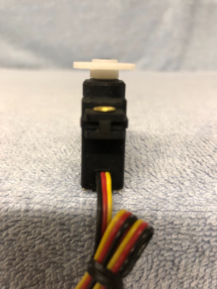 Hitec HS-81 Micro Servo
