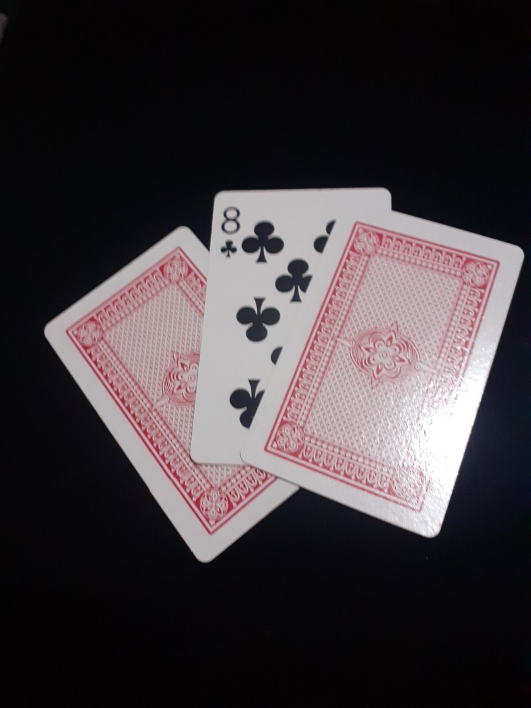 Visual card magic trick