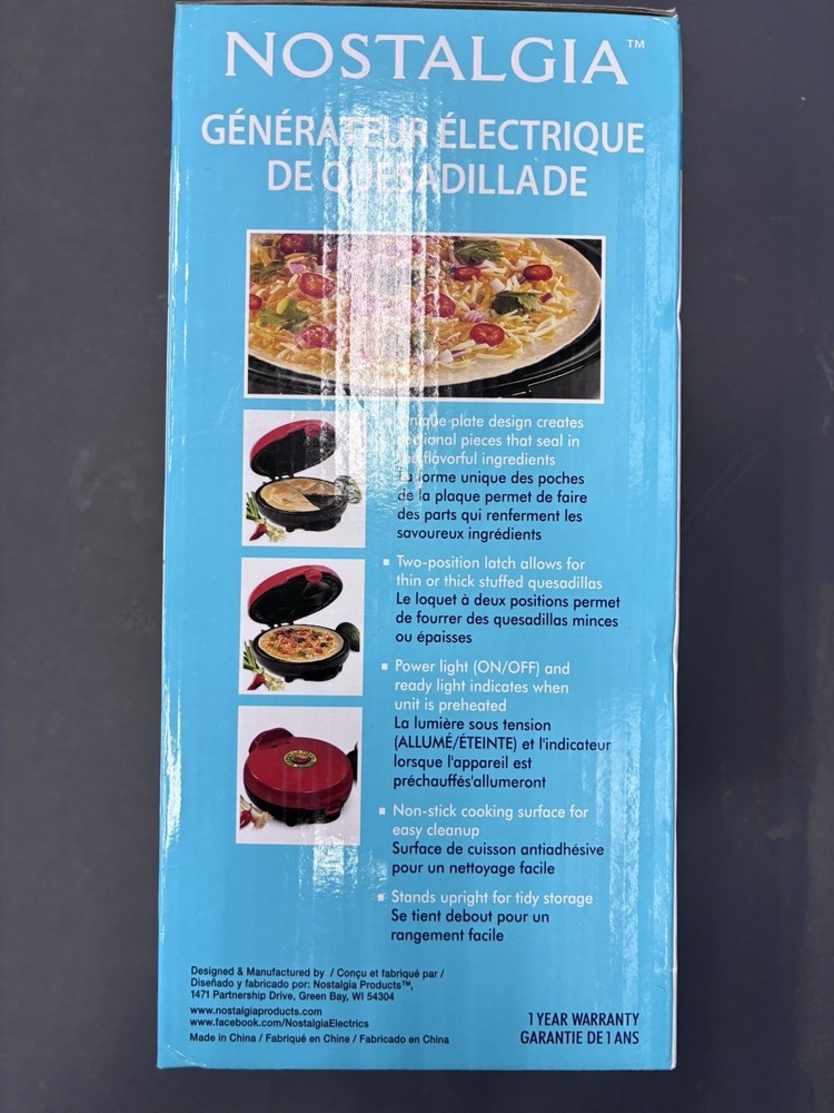 Quesadilla Maker Nostalgia Electric 8" - NEW IN BOX!