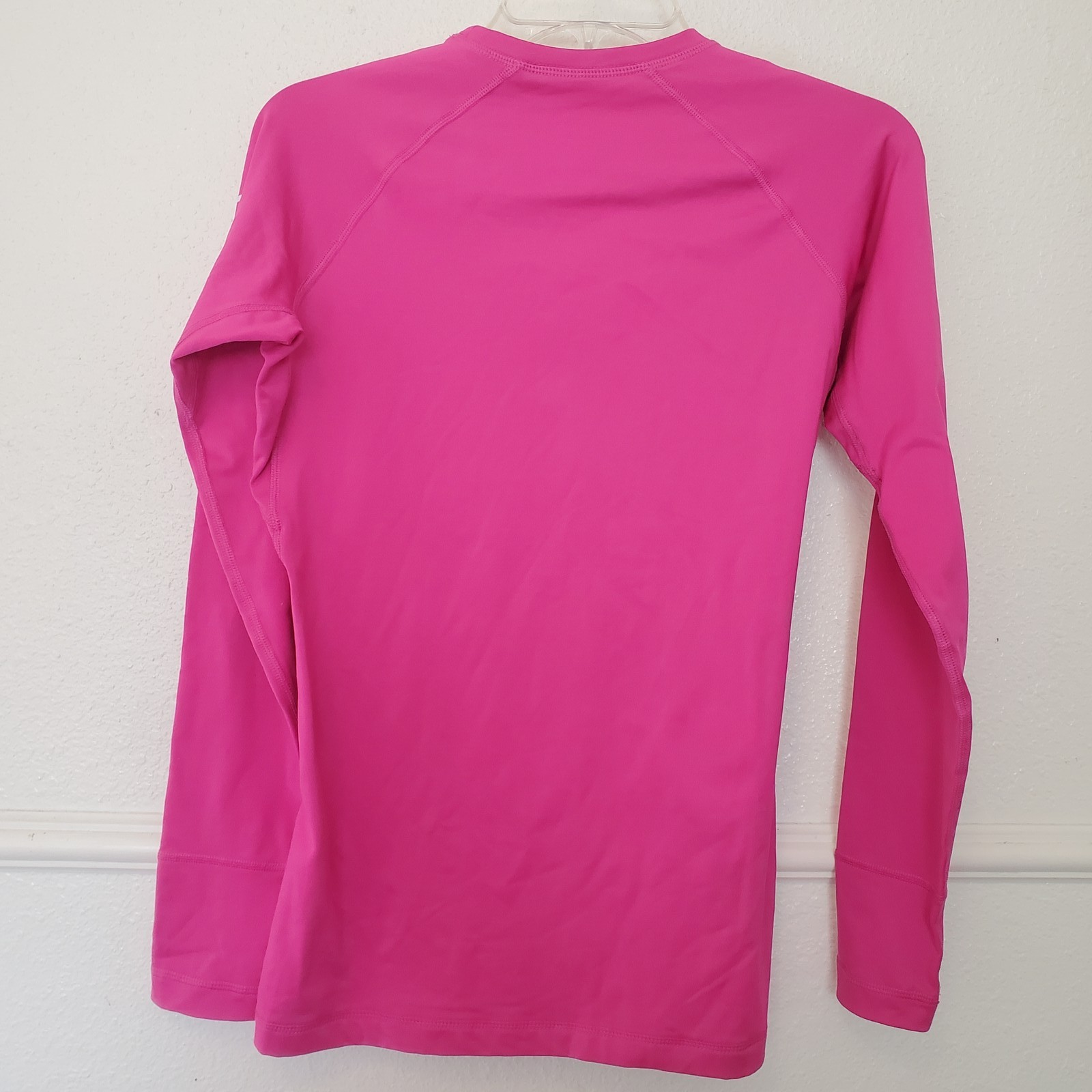 Nike Pro Women's Medium M Long Sleeve Compression Base Layer Shirt Hot Pink
