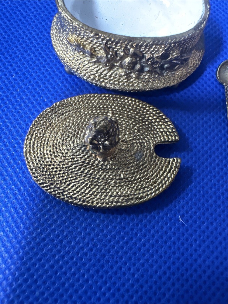 Miniature Trinket Boxes With Spoon Inside